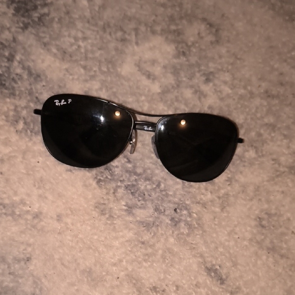 Ray-Ban | Polarized Black Sunglasses - Picture 1 of 2